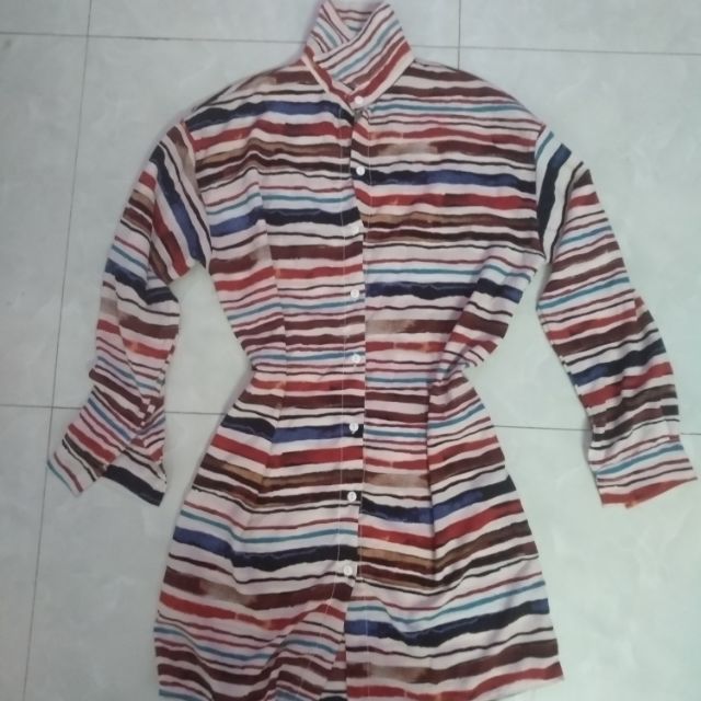 Váy sơ mi hoa