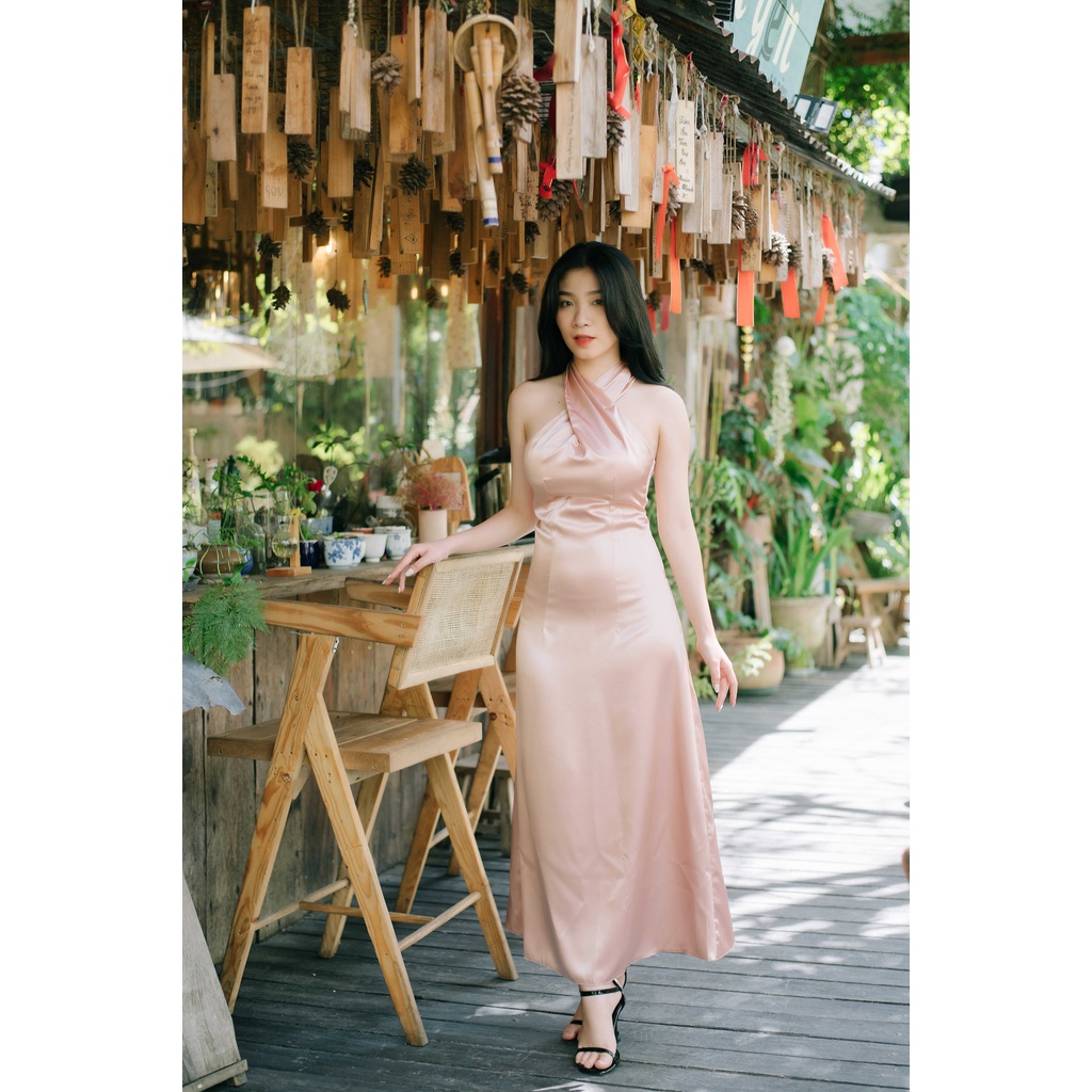 Đầm nữ AMIE thiết kế cổ chéo dáng dài thời trang cao cấp chất phi lụa sang chảnh D09