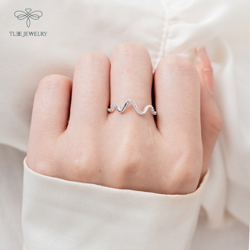 Nhẫn bạc nữ TLEE gắn đá nhỏ kiểu dáng lượn sóng cách điệu NCJ A0189
