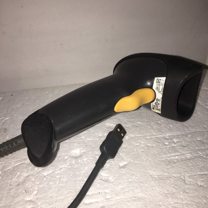 Máy quét mã vạch Symbol LS2208 đọc mã nhanh ,chính xác.không chân đế.