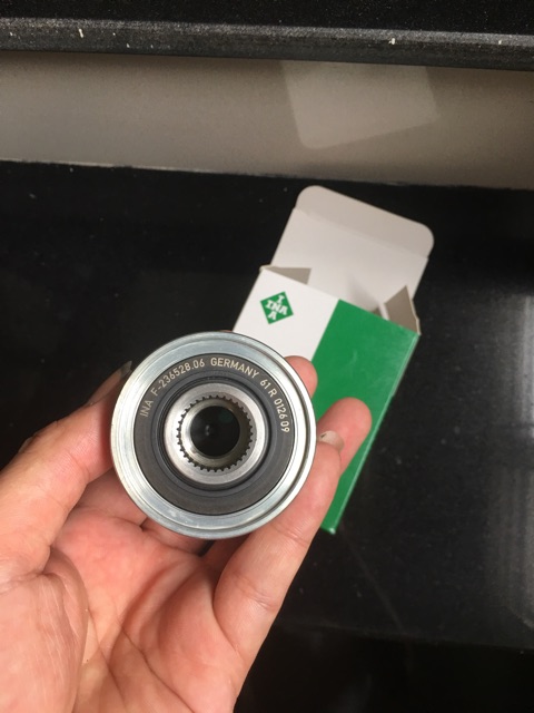 Buly máy phát điện BMW