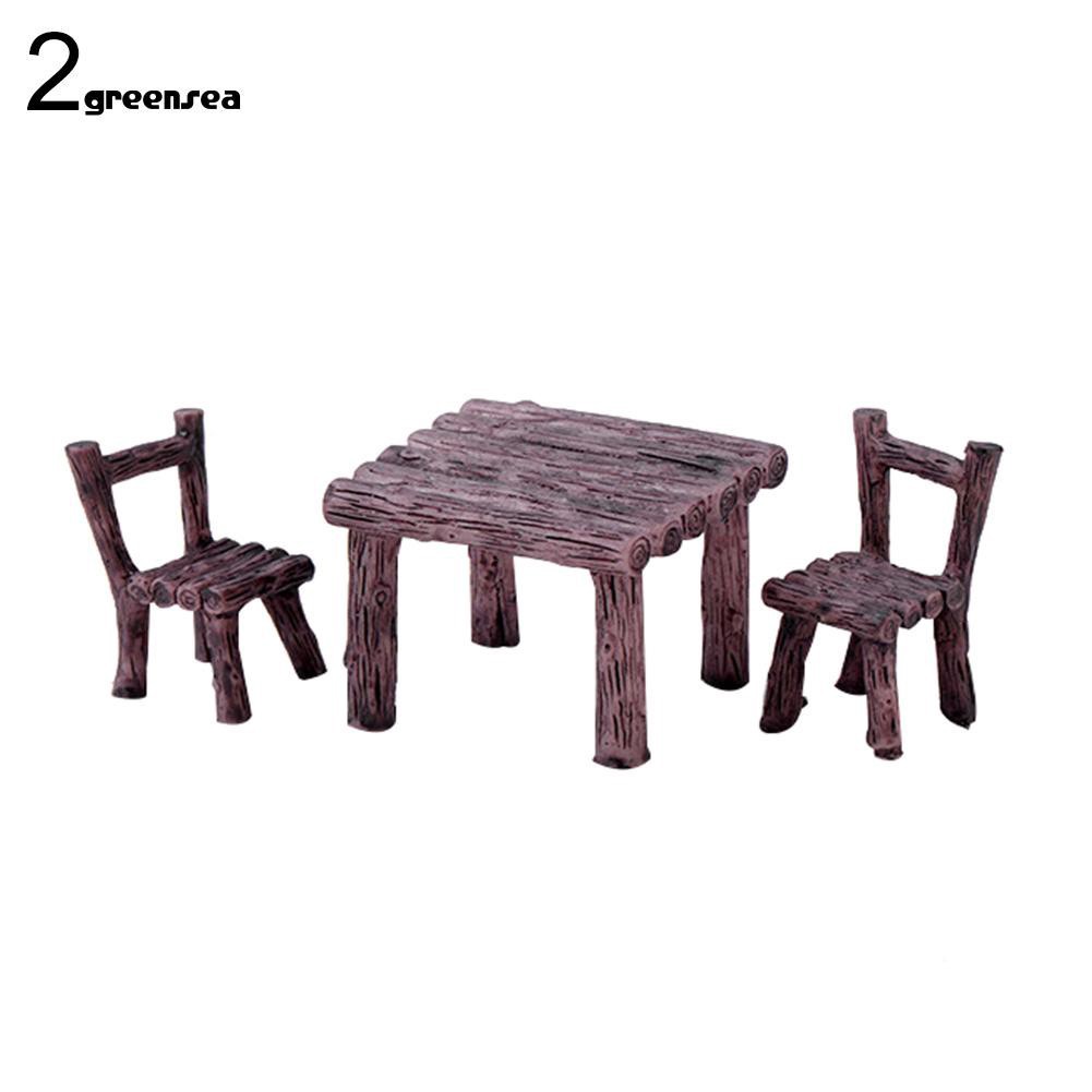Bộ mô hình bàn và 2 ghế thu nhỏ xinh xắn dùng trang trí