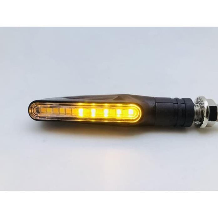 Đèn led xi nhan cảm biến chuyển động 2 chế độ cho xe hơi Drl l01