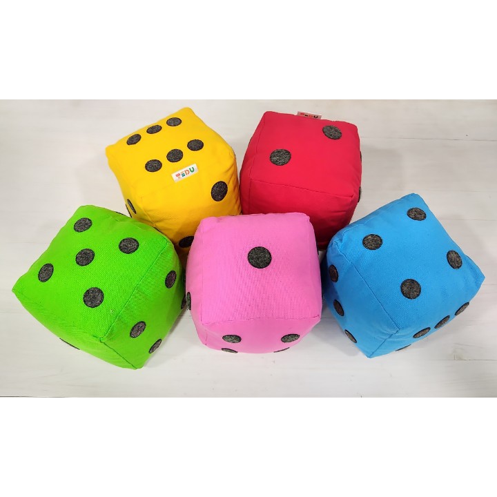 Banh xúc xắc vải chấm bi an toàn Tedu (Màu ngẫu nhiên)