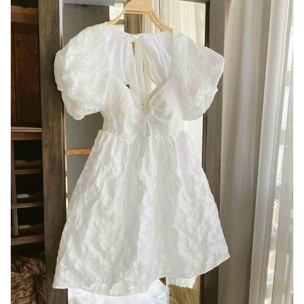 Đầm gấm baby doll khoen ngực cột nơ lưng