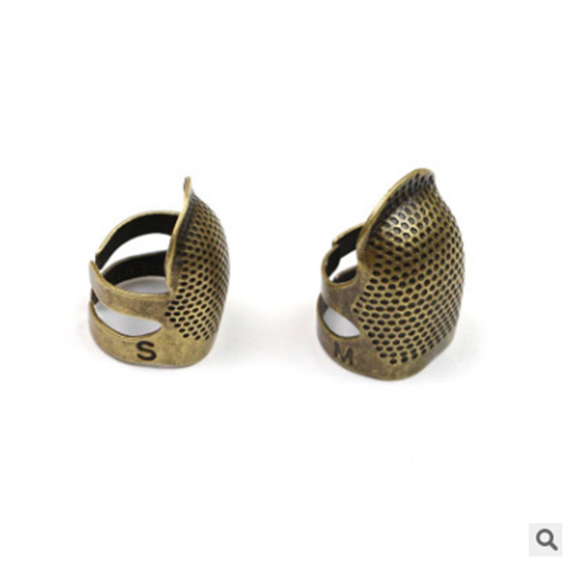 Dụng Cụ Bảo Vệ Ngón Tay Khi May Vá