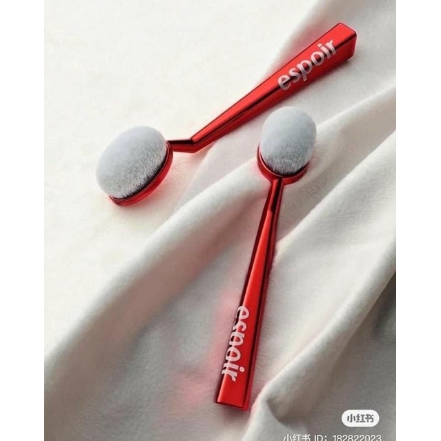 Cọ trang điểm Espoir tán kem nền phấn nước Espoir Super Soft Face Brush