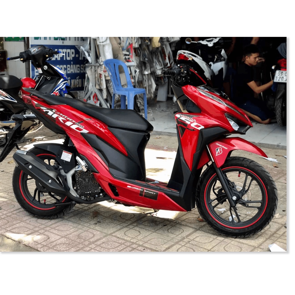 ( Quí khách vui lòng mang ra tiệm cho thợ dán ) Tem vario 150 đỏ indo