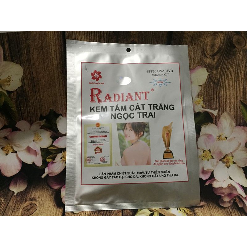 Sữa Tắm Ridiant Kích Trắng giảm mụn lưng