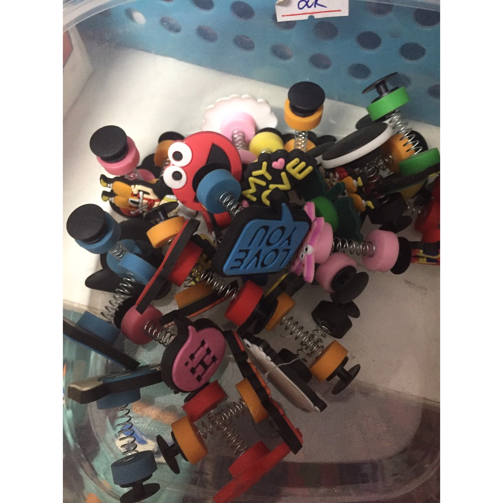 Sticker lò xo và đèn LED gắn dép sục Hapu