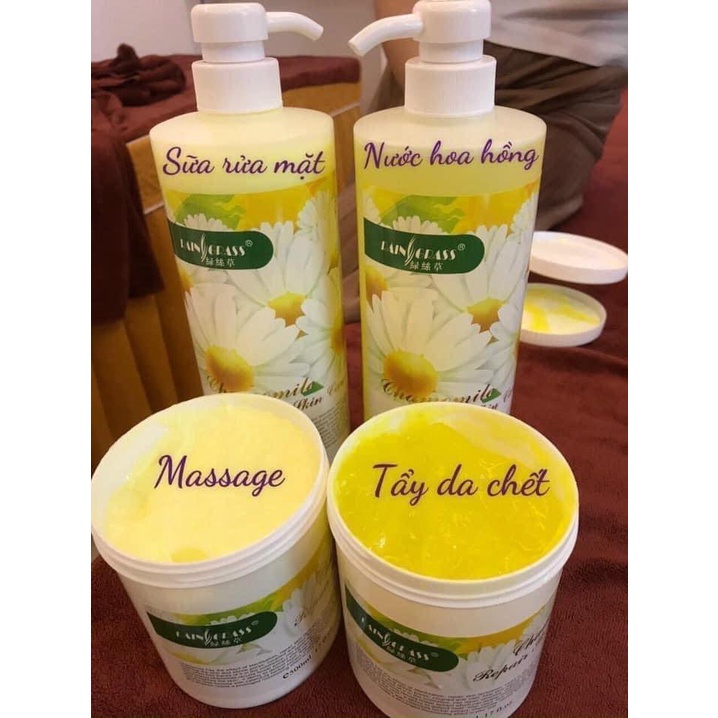 Bộ sản phẩm hoa cúc dùng trong spa