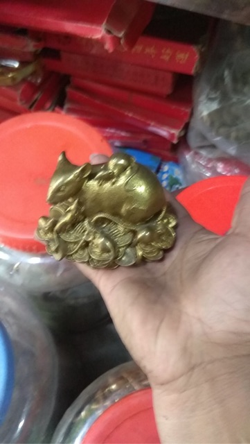 Tượng Chuột bằng đồng ( tuổi Tý)