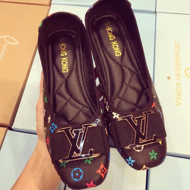 Giày bệt tag VL