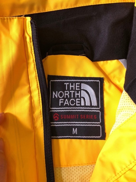 Áo 2 Lớp The North Face Chống Nước , Chống Gió 100% Mầu Vàng (chuyên sỉ)