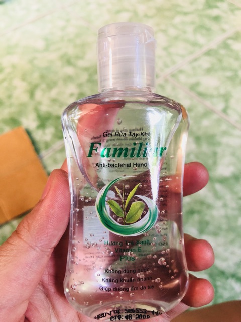 GEL RỬA TAY KHÔ FAMILIAR 80ML