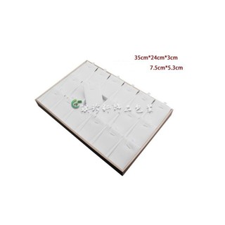 Khay PU trưng 28-32 mặt dây.