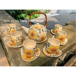 Bộ ấm chén Bát Tràng xuất dư cao cấp dung tích 650ml vẽ tay hoạ tiết hoa trà
