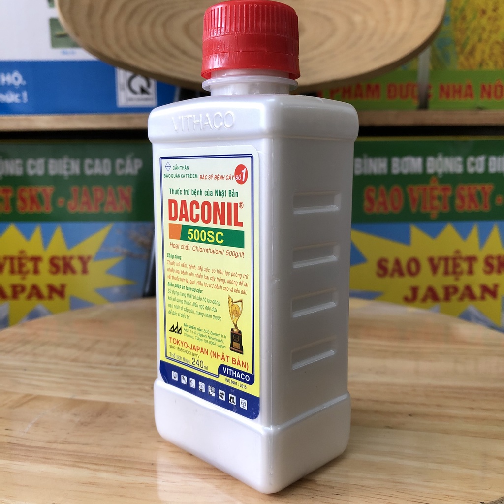 Chế phẩm trừ nấm bệnh cây trồng Daconil 500sc 240ml (Đạo ôn, khô vằn, sương mai, thán thư, phấn trắng, đốm lá)