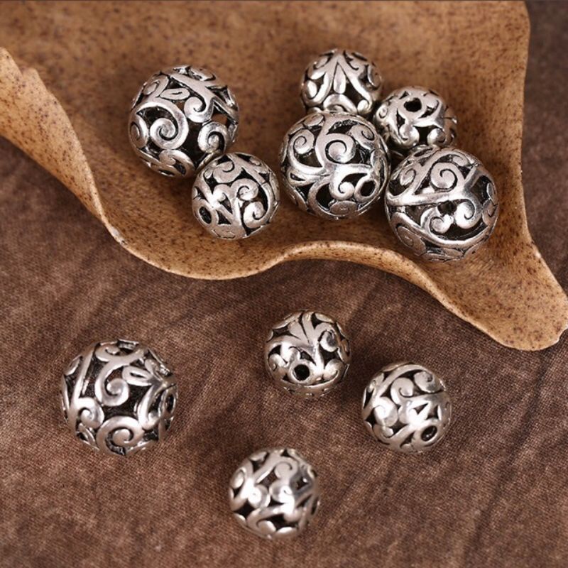 Charm bi cầu hoa văn bạc thái làm vòng