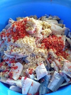 Cá dứa tỏi ớt