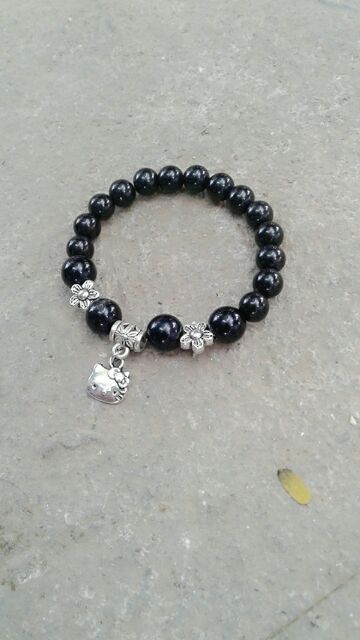 Vòng Tay Handmade Mèo Kitty ( ảnh tự chụp )