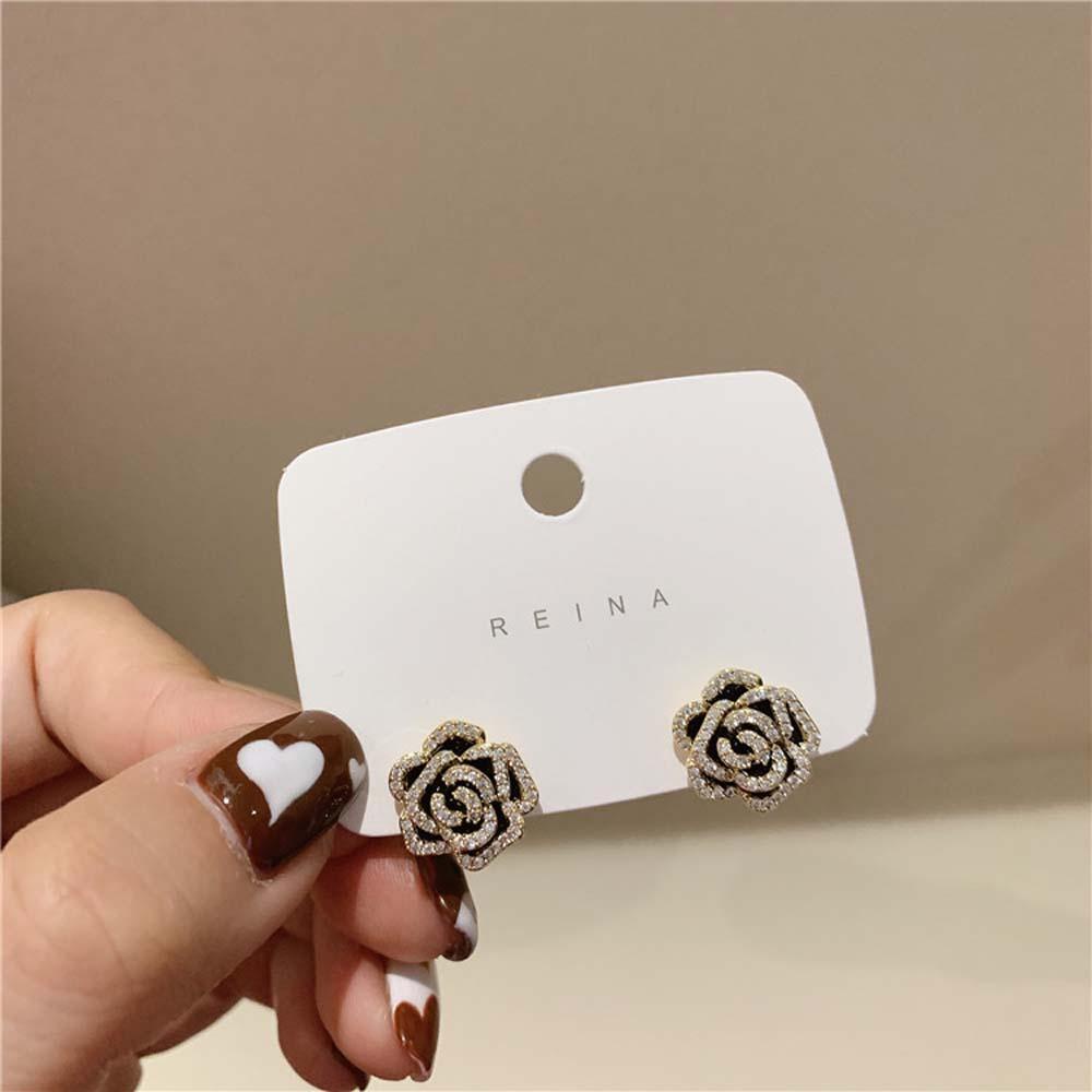 QQMALL Bông Tai Hình Hoa Trà Đính Đá Thời Trang Dành Cho Nữ