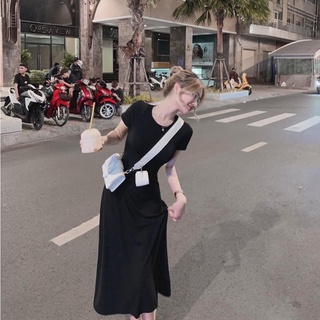 Váy dài xẻ tà