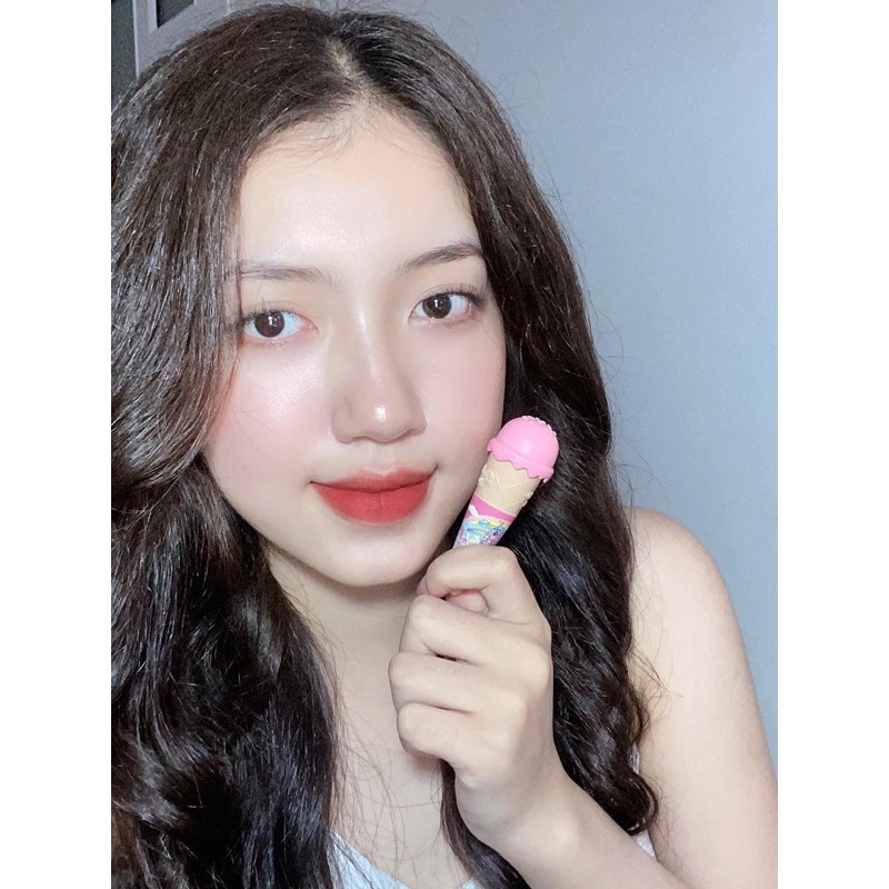 [1 cây lẻ kèm quà] Son que kem siêu mềm mịn môi Unicorn Castle