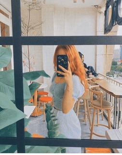ÁO CROPTOP SỌC XANH NÚT BỌC
