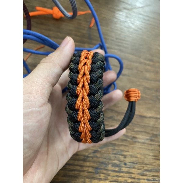 Vòng tay paracord handmade by chuyentactical
