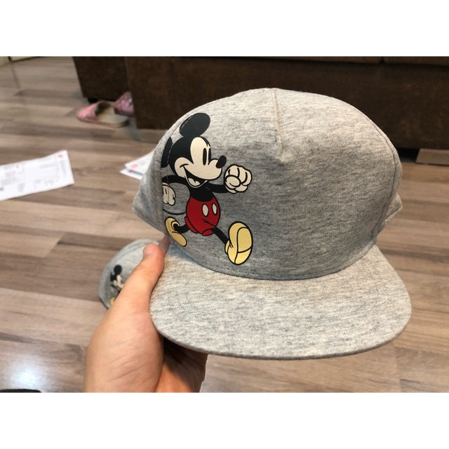 Mũ kid boy hm uk authentic Hong Ngoc Nguyen