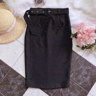 CHÂN VÁY BÚT CHÌ KÈM BELT