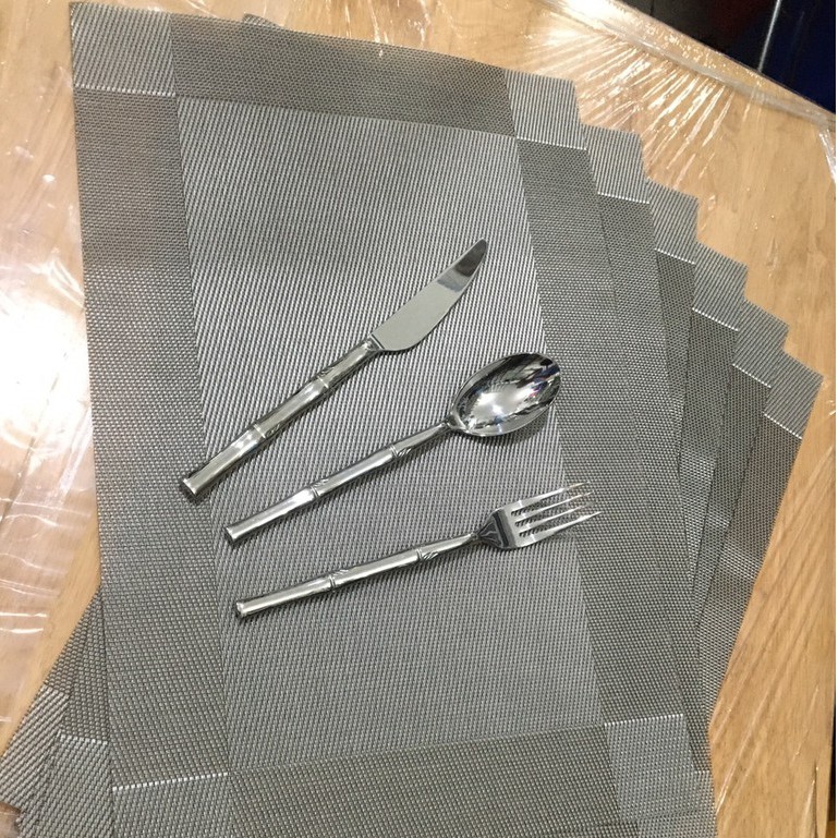 bộ 6 tấm lót bàn ăn placemat màu xám nhạt, tấm trang trí, combo 6 miếng lót placemat đẹp cho nhà hàng