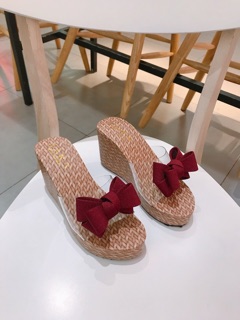 Xuồng Nơ Phồng Đen-Đỏ