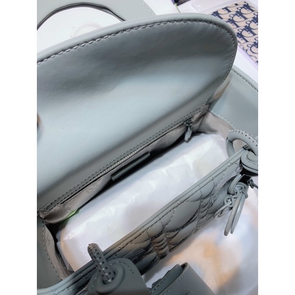 TÚI XÁCH TAY LADY CD DA BÒ