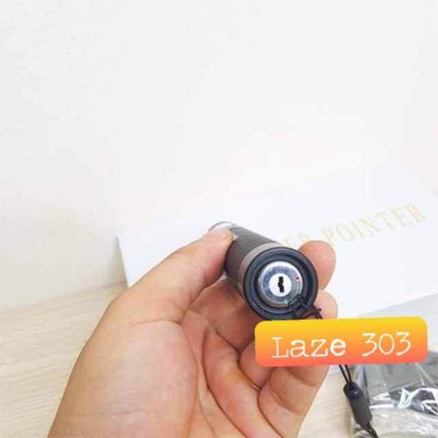 Đèn Pin Laser Sạc 303 Tia Sáng Xanh