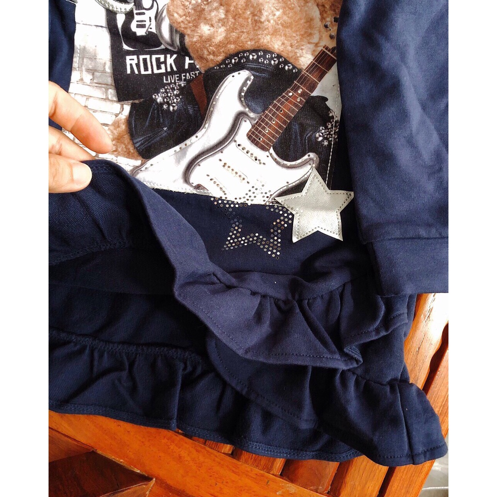 Váy nỉ Mayoral dư xịn chữ thêu nổi cực xinh