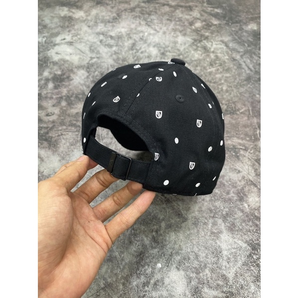 Nón lưỡi trai thể thao