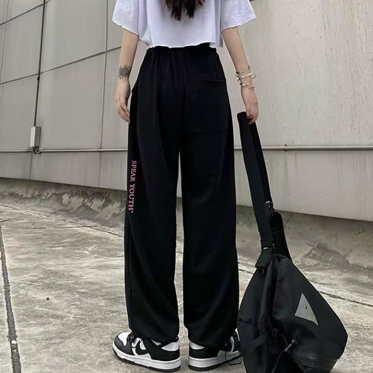 Quần Nỉ Ống Rộng Chữ Chốt Gấu Unisex