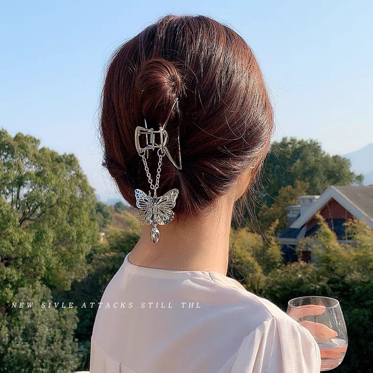 Kẹp tóc cách điệu hot trend Butterfly