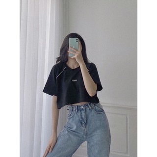 Áo croptop viền replei