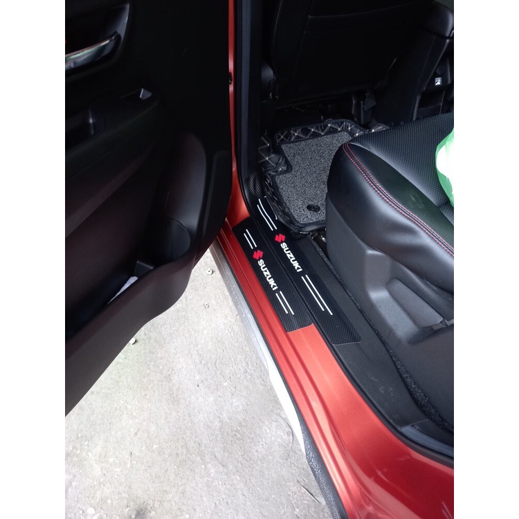 Ốp bậc cửa carbon chống xước ô tô hàng loại 1 cao cấp