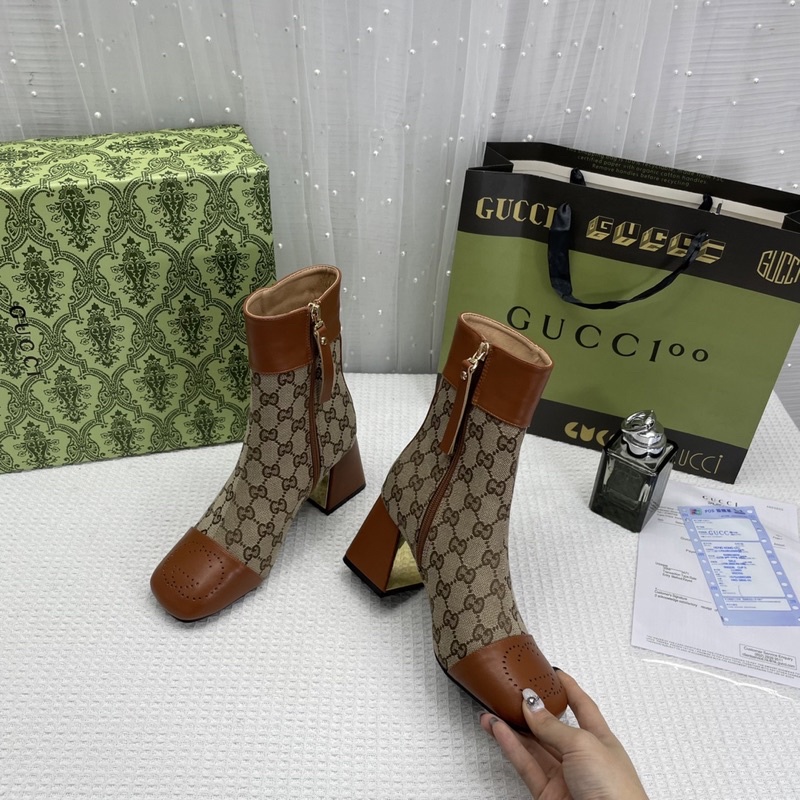 Boot Lửng Gucci Hoạ Tiết/ Da Trơn/Đen Vải Hoạ Tiết Full Size 35-39  -  By Anh Dinh Phuong