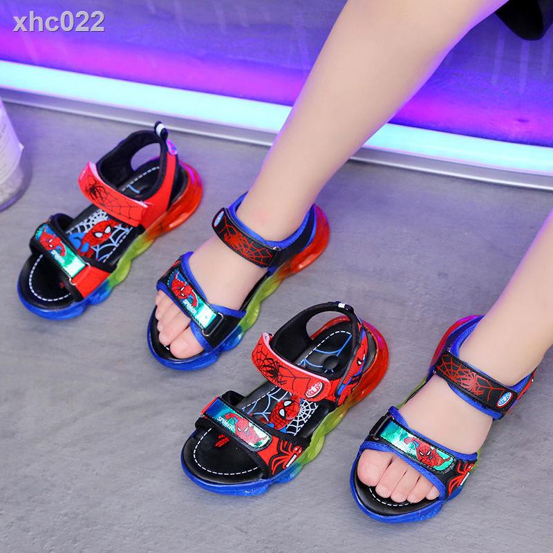 Giày Sandal Hình Người Nhện Có Đèn Chống Trượt Cho Bé Trai 2021