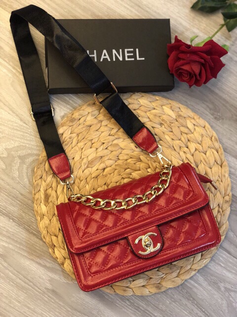 Túi chan nel da bóng