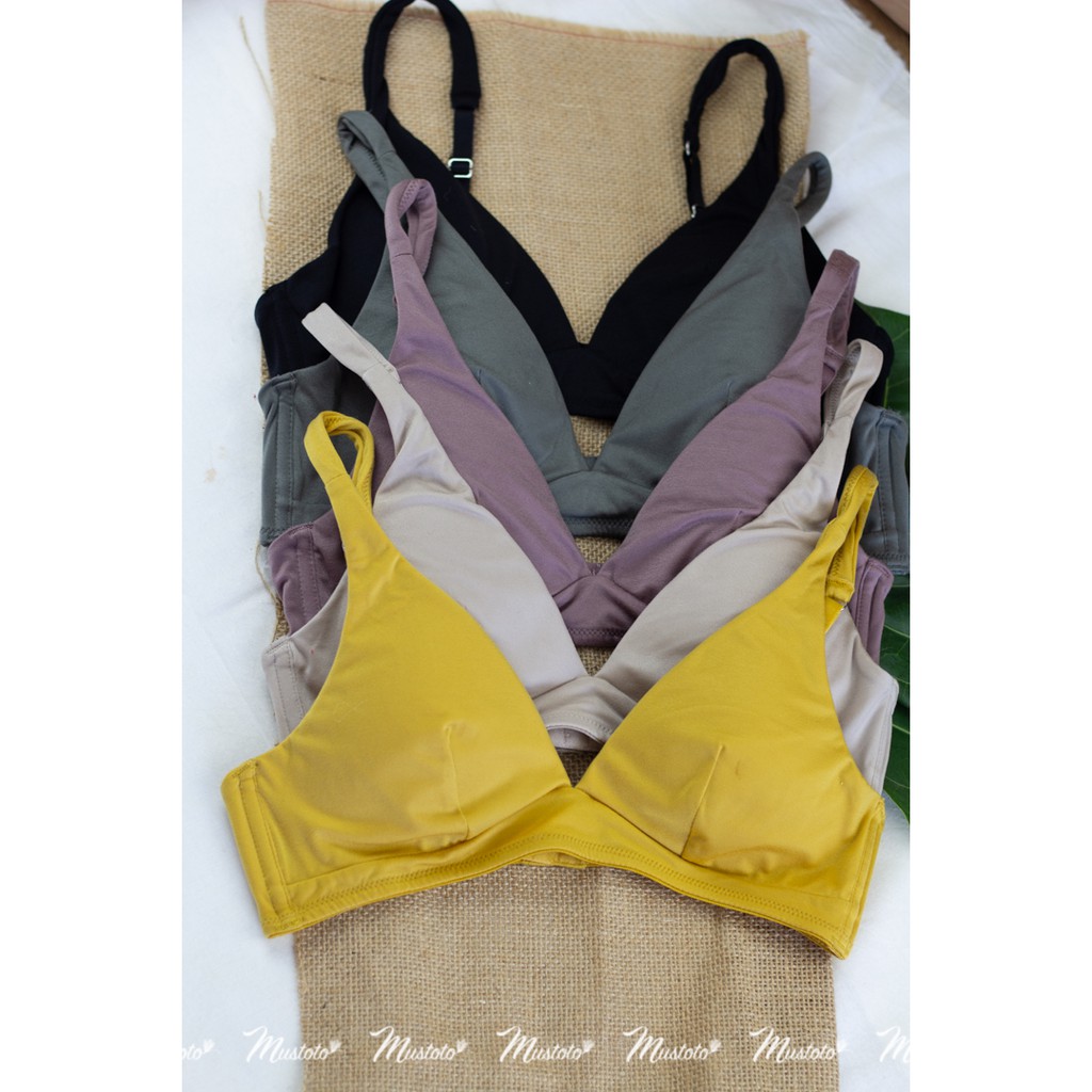 Bộ Quần Áo Lót Nữ Bralette Mistral Trơn Không Gọng Tháo Mút Mỏng (Mustoto MA32)