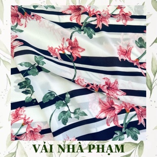 Lụa cát hoạ tiết hoa, sọc ngang theo chiều khổ vải - khổ vải 1.5m - vải nhà phạm