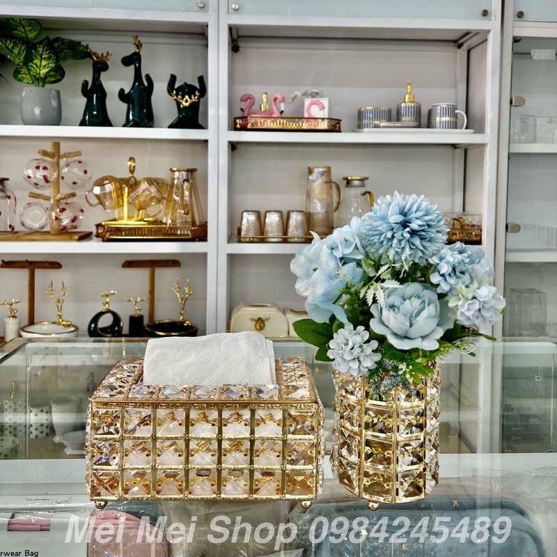 Hộp đựng giấy ăn pha lê