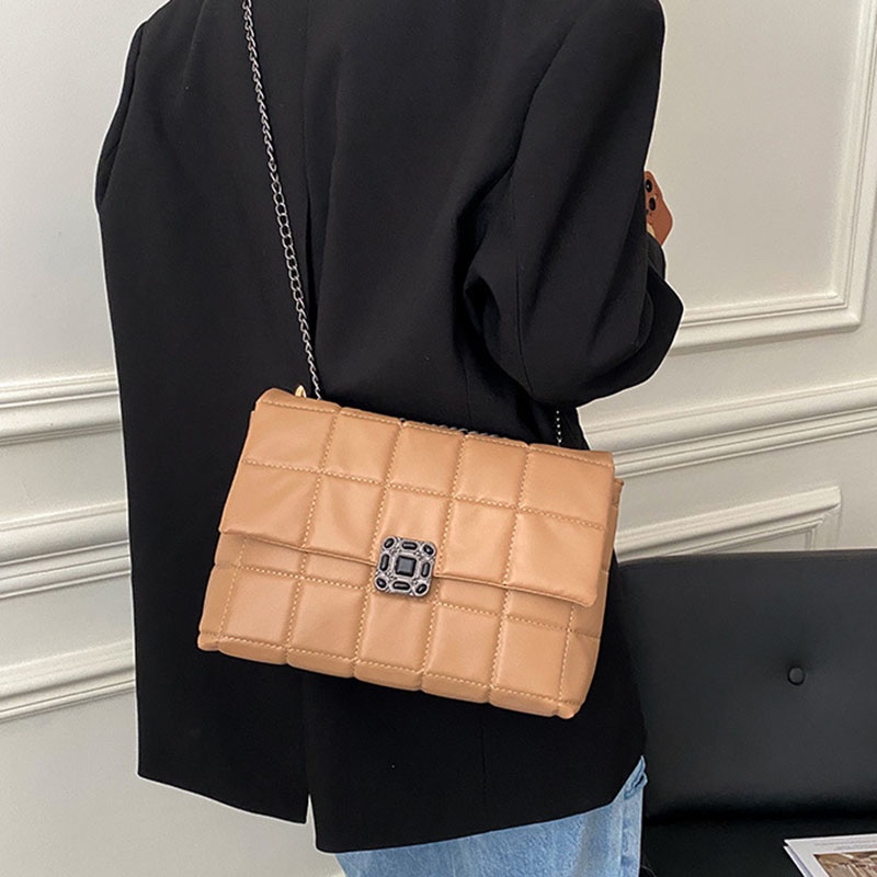 Túi Đeo Vai Một Dây Xích Có Khóa Hình Thoi Cổ Điển Dành Cho Bạn Nữ