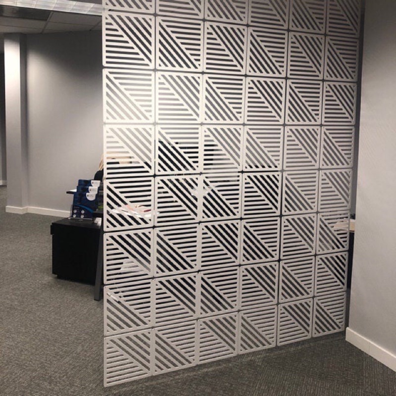 Vách ngăn hoa văn treo size: 29cm x 29cm màu trắng trang trí phòng khách, quán cafe, bar, nhà hàng... nhiều mẫu đẹp